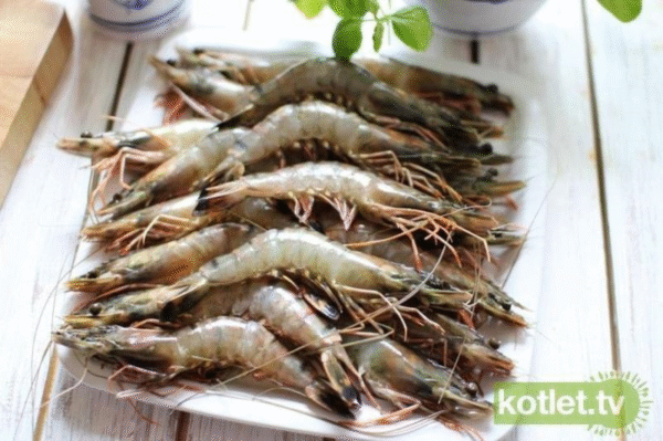 KREWETKA 16-20 PAN.CAŁA Z GŁ. 1KG